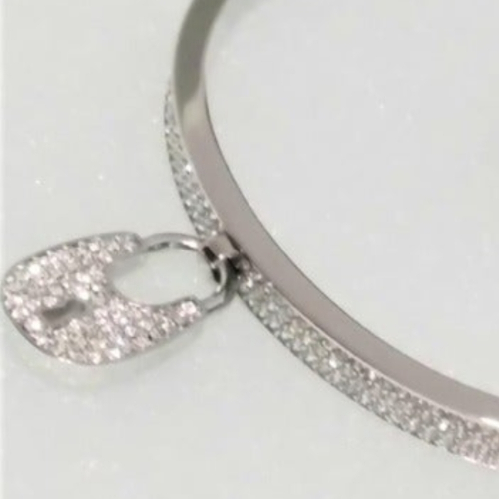 MICHAEL KORS 🔐 PADLOCK BRACELET PRISTINE CONDITION - Picture 5 of 9